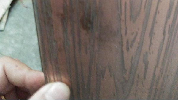 為什么剛安裝不久的彩色不銹鋼門會褪色？這就是原因！
